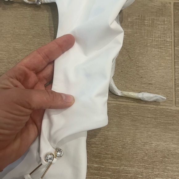 NWT Beach Bunny, the Noelani One Piece White Swimsuit,Size Large - Picture 8 of 13